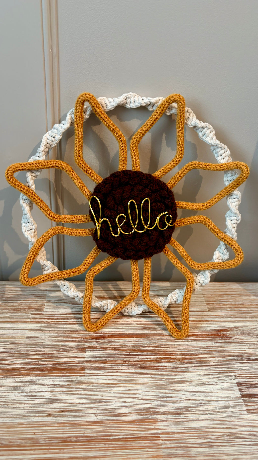 Handmade Knitted Wire Art Sunflower Wall Hanging – Macramé & Crochet Home Décor | 30cm