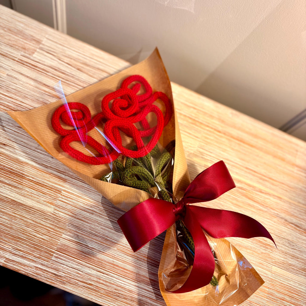 Knitted Wire Art Rose Bouquet: Handmade forever flowers