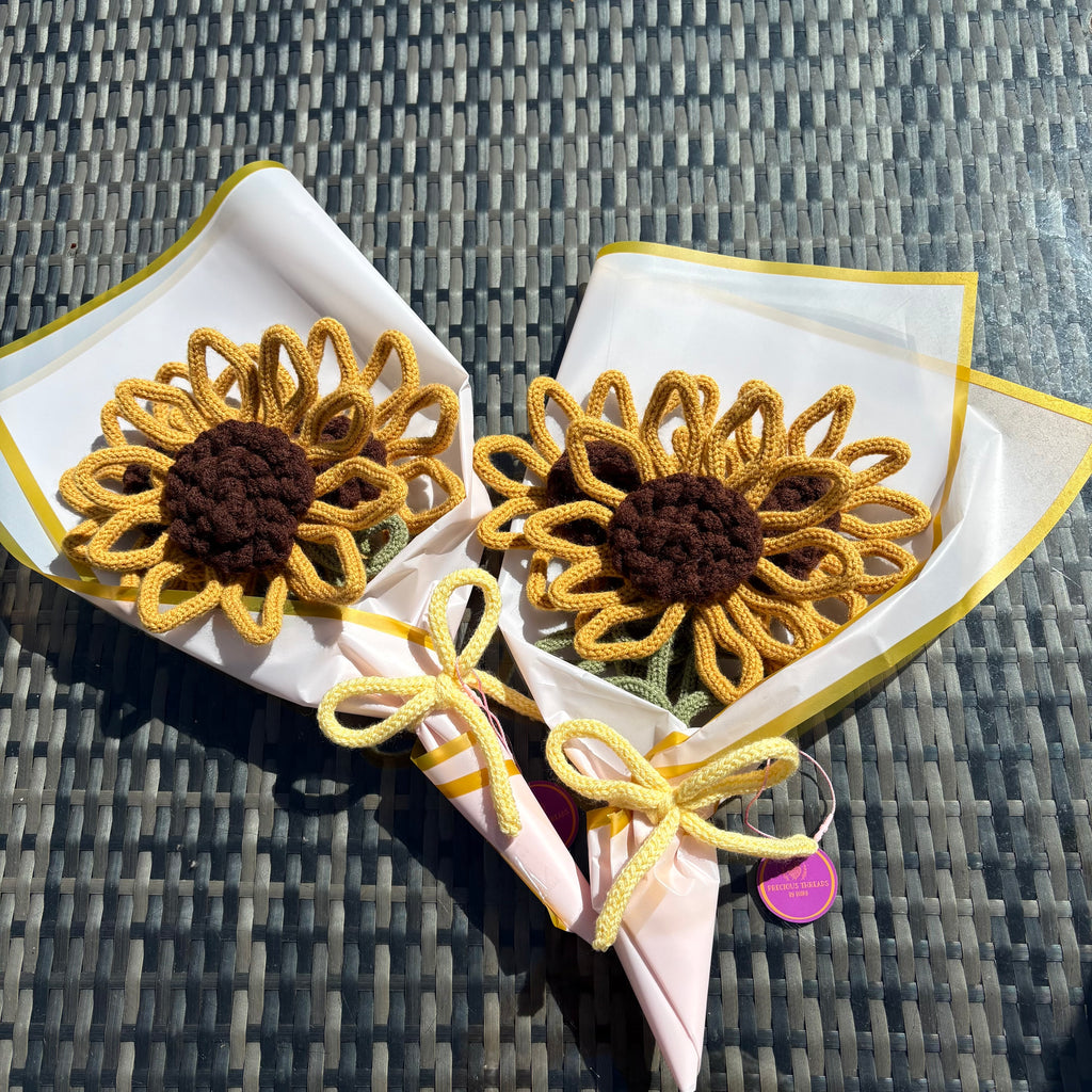 Handmade Knitted Wire Sunflower Bouquet | Forever Flower Gift | Artisan Floral Home Decor | Unique Handmade Gift